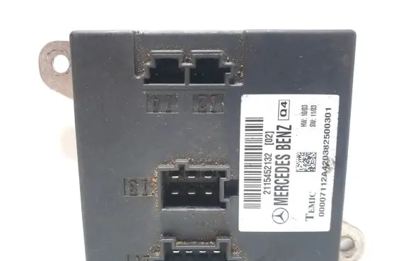 Mercedes-Benz E W211 Comfort/convenience module 2115452132