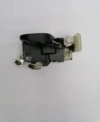 Alfa Romeo 147 Front door lock