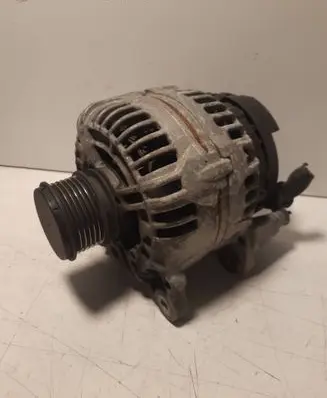 Skoda Octavia Mk2 (1Z) Generator/alternator 038903024F 0124515121