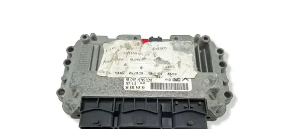 Citroen C4 I Engine control unit/module 9663394580 0261201609