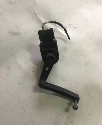 BMW X3 F25 Headlight/headlamp level sensor 147843