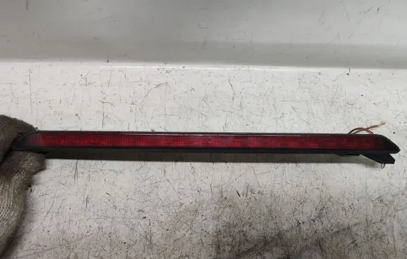 Volkswagen PASSAT B5.5 Third/center stoplight 1J6945097D