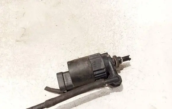 Renault Megane I Windscreen/windshield washer pump 7700821782