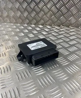 Audi Q5 SQ5 Hand brake control module 8K0907801J 32620324A 8K0907801N