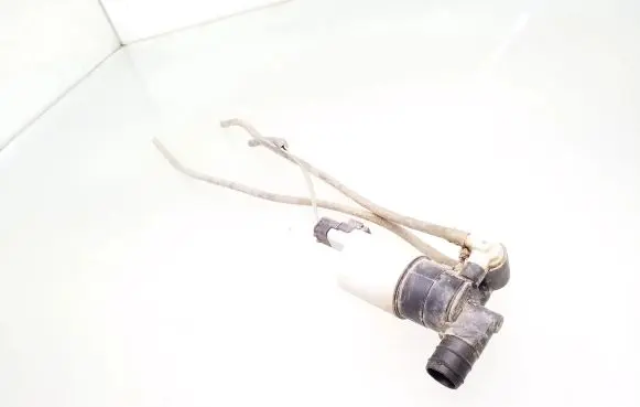 Renault Scenic II - Grand scenic II Windscreen/windshield washer pump 8200067015 9641553880