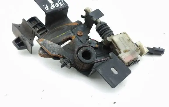Tesla Model S Engine bonnet/hood lock/catch 600757200E A15C0000350