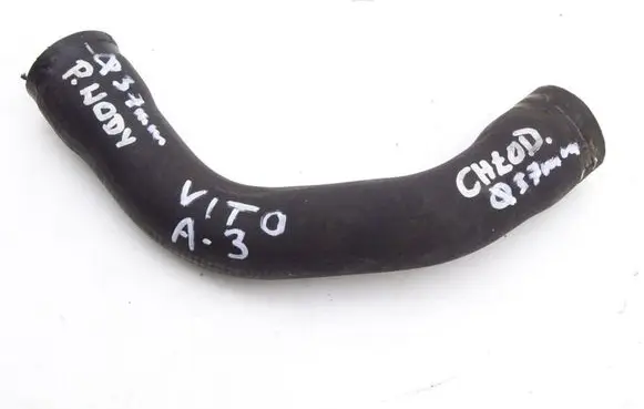Mercedes-Benz Vito Viano W639 Engine coolant pipe/hose