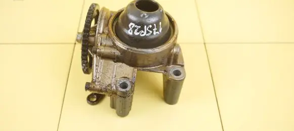 Volkswagen Polo V 6R Oil pump 1790222 17SP28