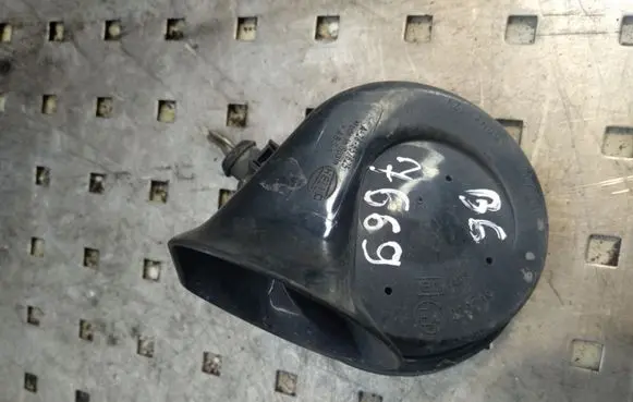 Volkswagen PASSAT B6 Horn signal 000209 A28657625
