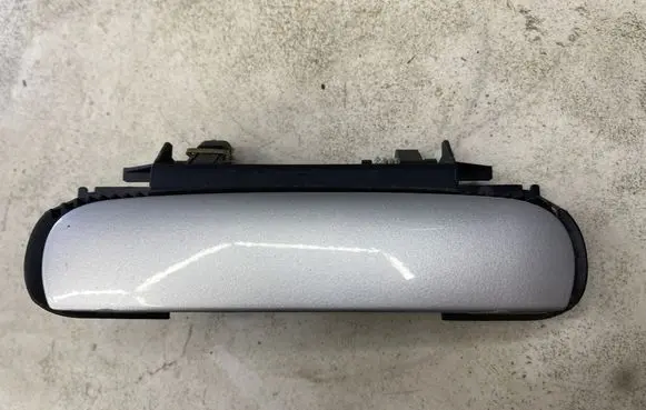 Audi A3 S3 8L Rear door exterior handle 4B0839885