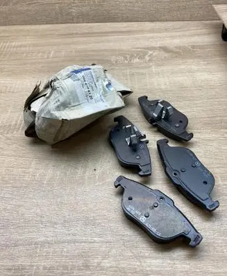 Mercedes-Benz GLK (X204) Brake pads (rear) A0064206120