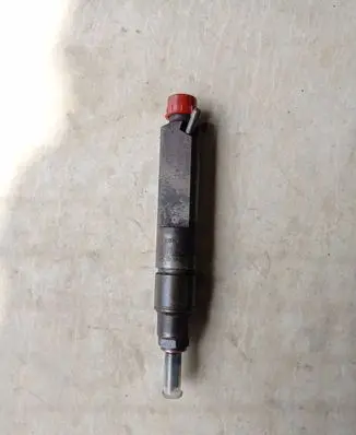 Volkswagen Golf IV Fuel injector 038130202A