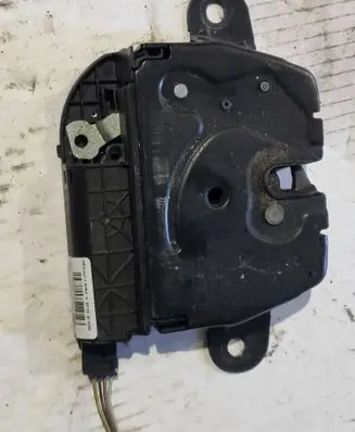 BMW 2 F46 Tailgate/trunk/boot lock/catch/latch 16367210 C21132104 734852906