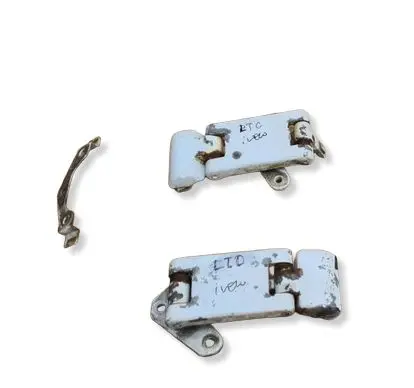 Iveco Daily 4th gen Loading door hinge set 