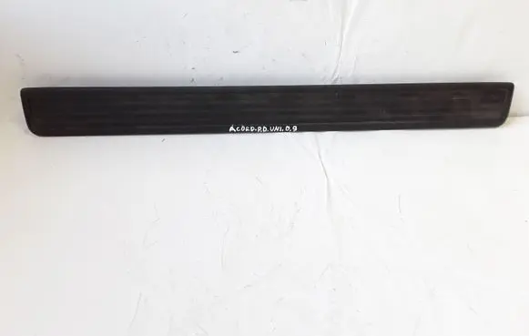 Honda Accord Front sill trim cover 84252TL0003020