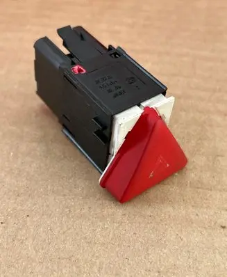 Volkswagen Golf V Hazard light switch 1K0953509A 173404