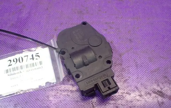 BMW 1 E81 E87 A/C air flow flap actuator/motor 985458D