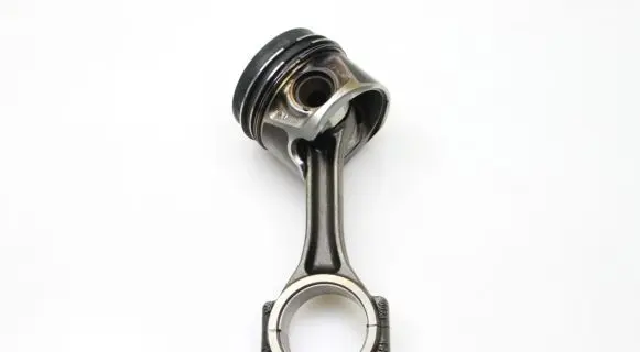 Volkswagen Golf VI Piston with connecting rod