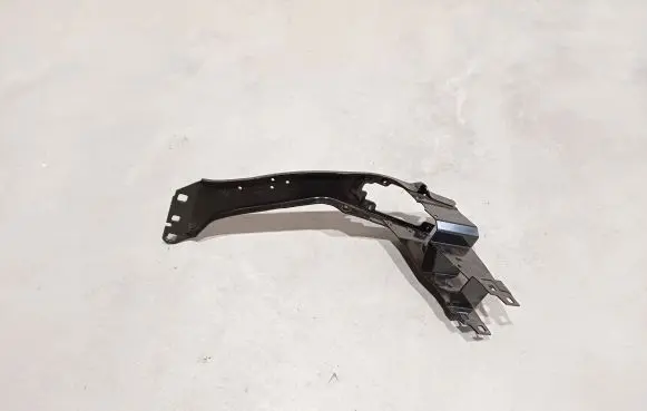 BMW 2 F45 Headlight/headlamp mounting bracket 7426633