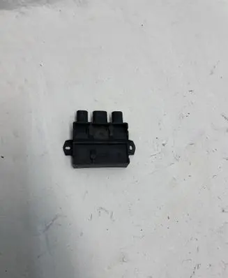 BMW 5 F10 F11 Tailgate sensor 61367443136 7443138 C36906106