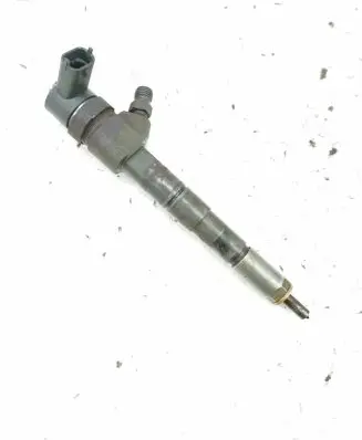 Opel Insignia A Fuel injector 55577668