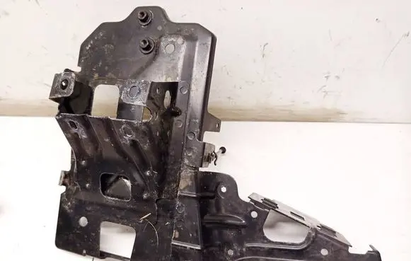 Opel Insignia B Other exterior part 84213689