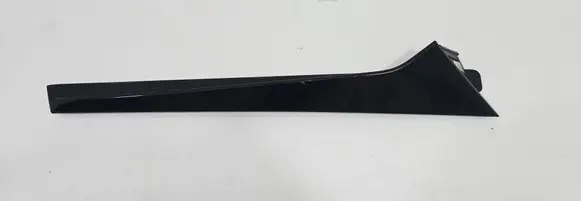 Audi Q8 Rear window tailgate spoiler 4M8854872