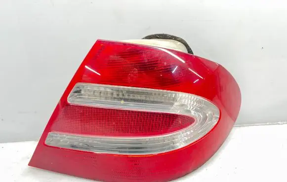 Mercedes-Benz CLK A209 C209 Rear/tail lights A2098200264