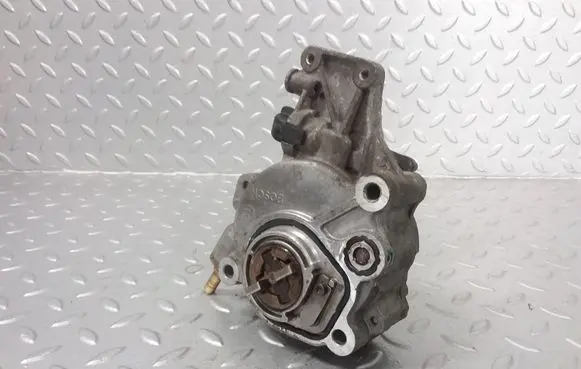 Mitsubishi Outlander Vacuum pump D1711B