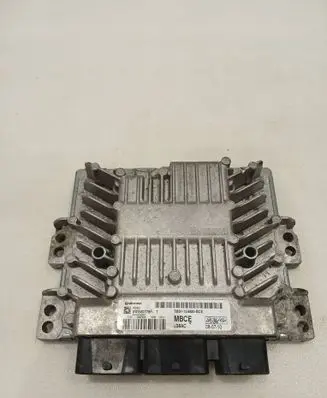 Ford Focus Engine control unit/module 7M5112A650BCE 5WS40778FT J38AC