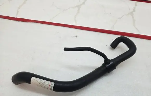 Skoda Fabia Mk2 (5J) Breather hose/pipe 030103493CD 5000013752