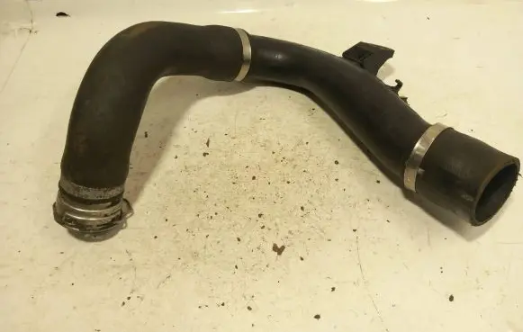 Toyota Avensis T250 Intercooler hose/pipe 173620R010