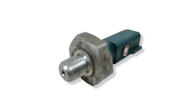 Audi A3 8Y Oil pressure sensor 036919081C