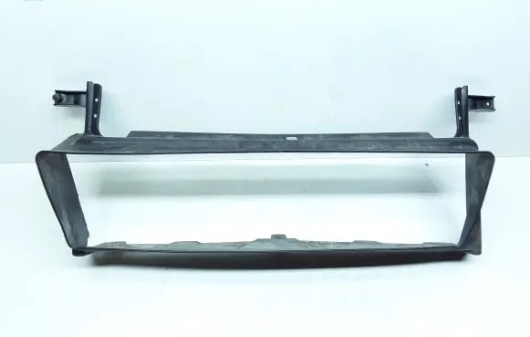 Volvo V50 Intercooler air guide/duct channel 30678473