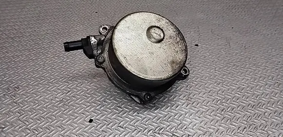 Audi A6 S6 C6 4F Vacuum pump 7000130202 057145100L 04T2090216