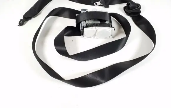 Mercedes-Benz ML W164 Front seatbelt A2518603186
