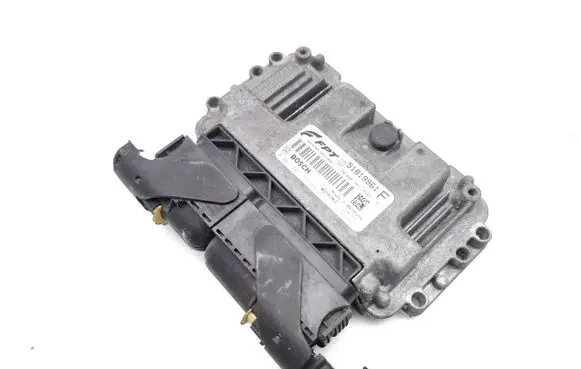 Fiat 500 Engine control unit/module 51819961 0261201759