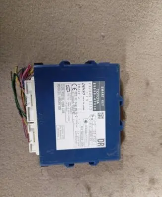 Toyota Prius (XW30) Keyless (KESSY) go control unit/module 89990-47050