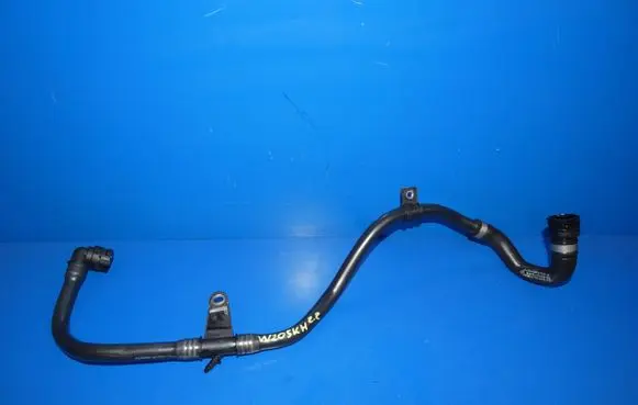 Mercedes-Benz C W205 Engine coolant pipe/hose A2055001000 625416