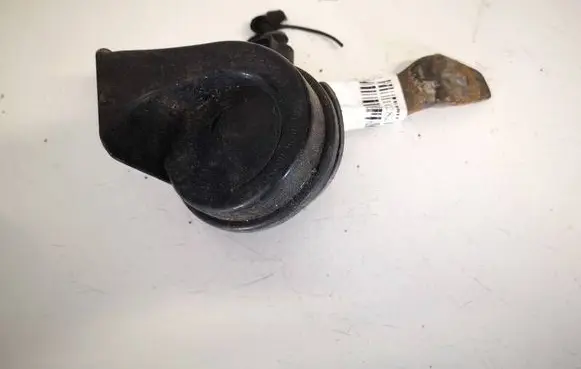 Audi A3 S3 8L Horn signal e9011157 3m51-3c187-cb