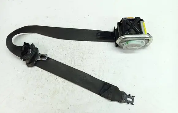 Opel Insignia A Front seatbelt 12848367 M111