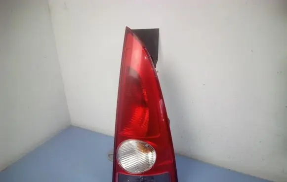 Renault Espace - Grand espace IV Rear/tail lights 8200027152