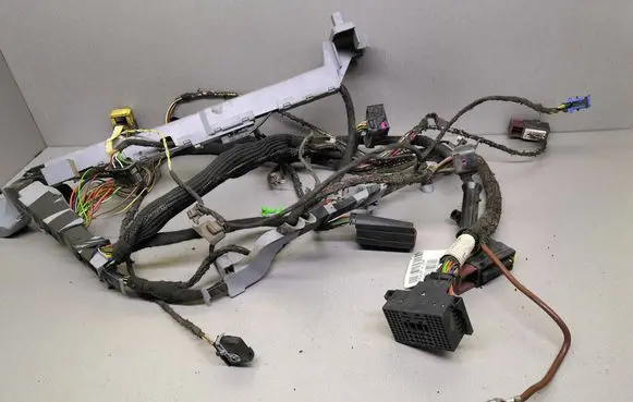 Opel Astra H Panel wiring 13121037 20040507 13128331B