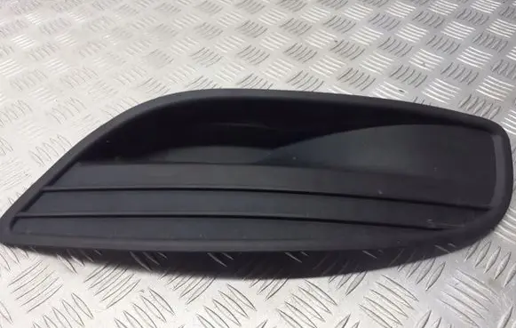Fiat Croma Front bumper lower grill 735445879