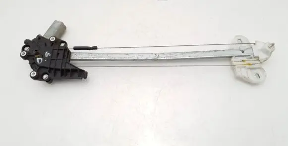Honda CR-V Rear door window regulator with motor CH09103P
