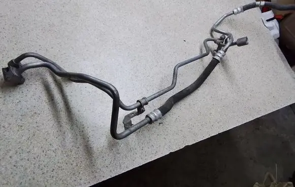 BMW M5 Power steering hose/pipe/line 2284414