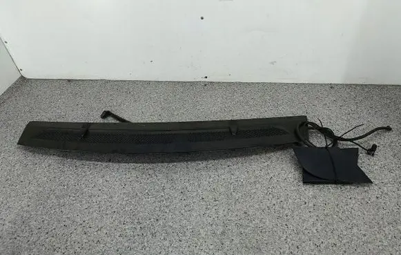 Mercedes-Benz B W245 Wiper trim