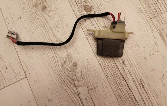 Renault Laguna III Heater blower motor/fan resistor 52426558