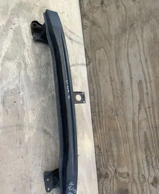 Volkswagen Golf Plus Front bumper cross member