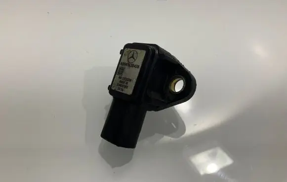 Mercedes-Benz E W211 Air pressure sensor A0041538428 12233209 0041538428